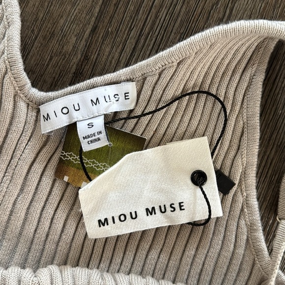 Miou Muse Ribbed Knitted Romper Gray - Picture 7 of 10